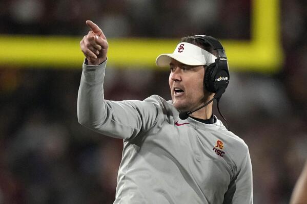 No. 7 USC beats No. 16 UCLA 48-45 to reach Pac-12 alt game | AP News